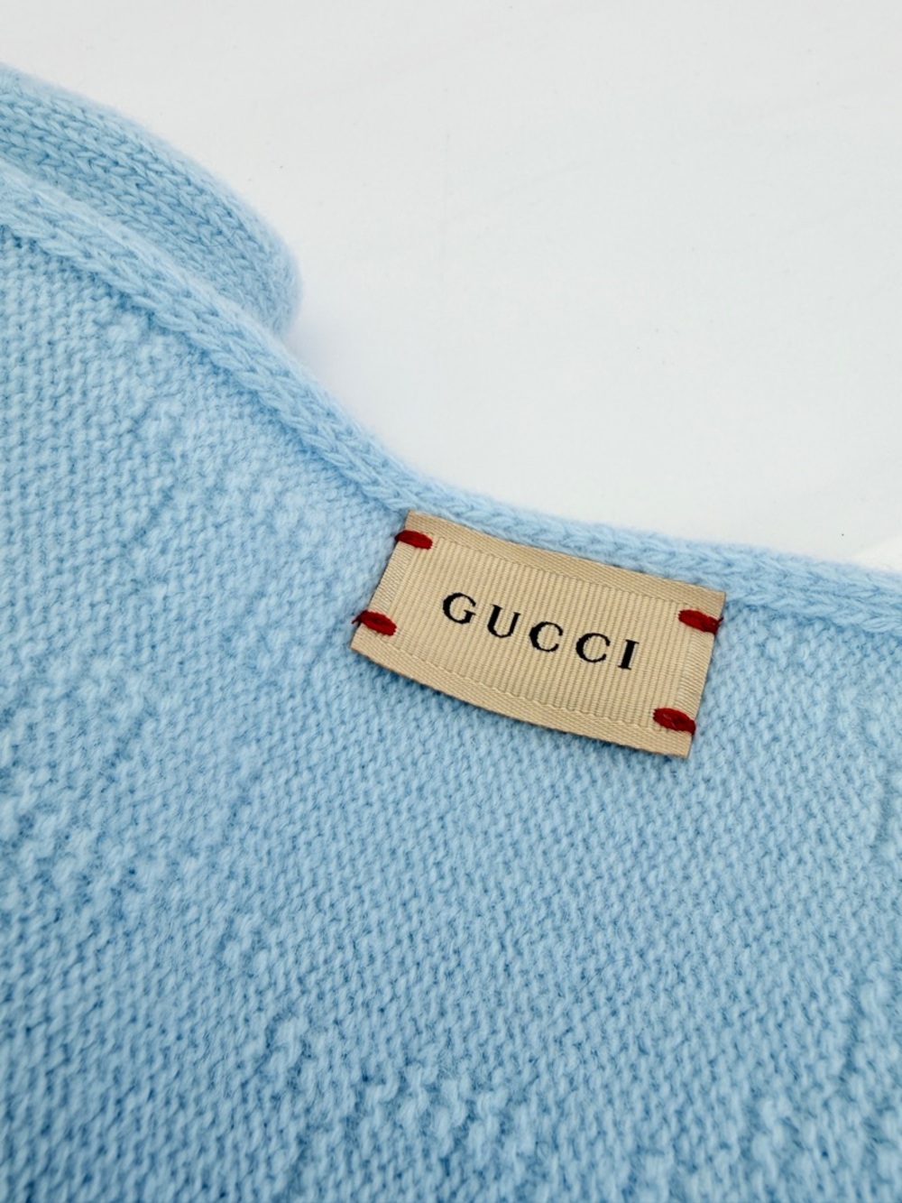 Gucci Baby Blue Gg Embossed Wool Scarf NWT - Picture 5 of 10